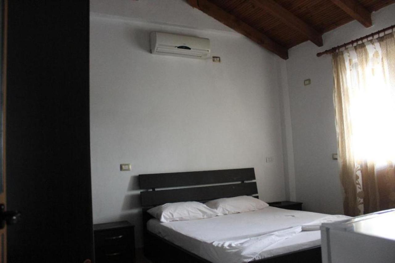 Velipojë Hotel Athina מראה חיצוני תמונה