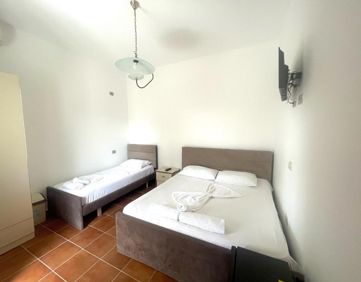 Velipojë Hotel Athina מראה חיצוני תמונה