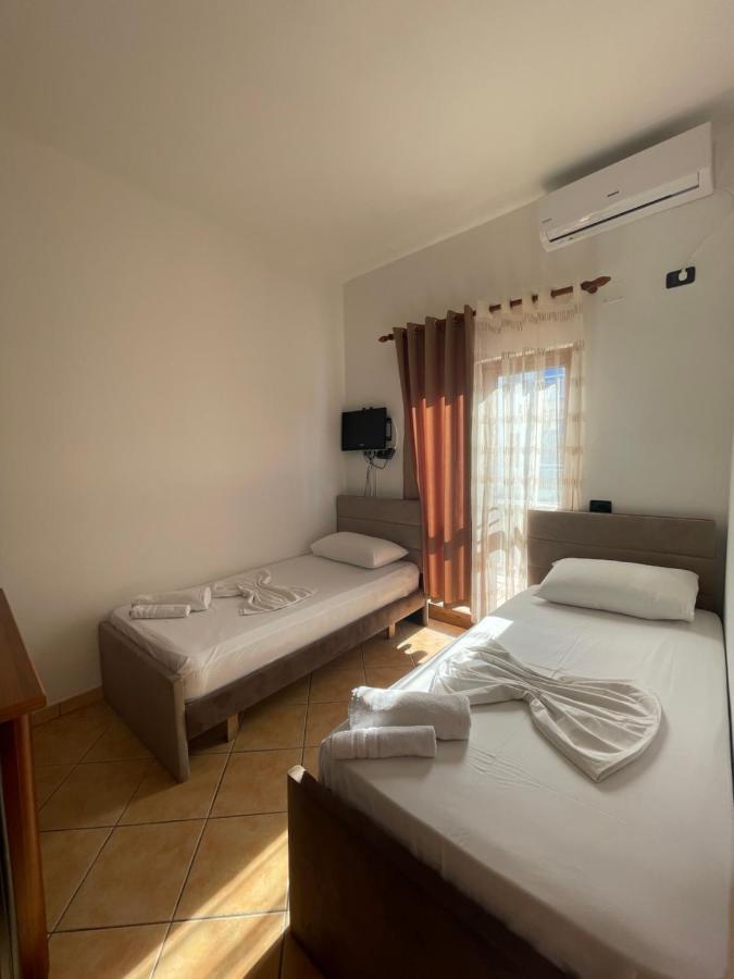 Velipojë Hotel Athina מראה חיצוני תמונה