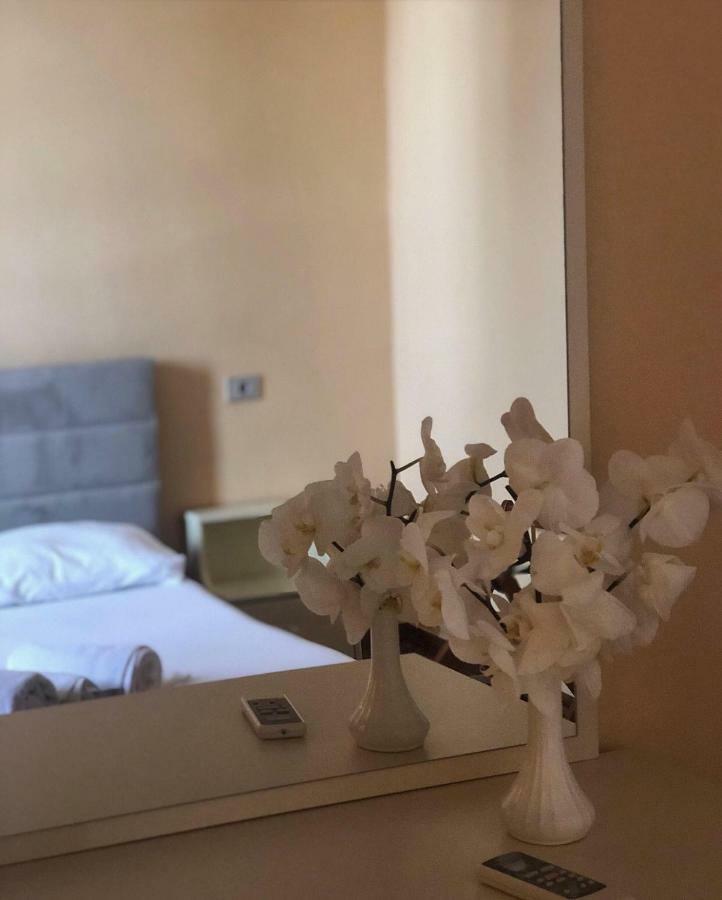 Velipojë Hotel Athina מראה חיצוני תמונה
