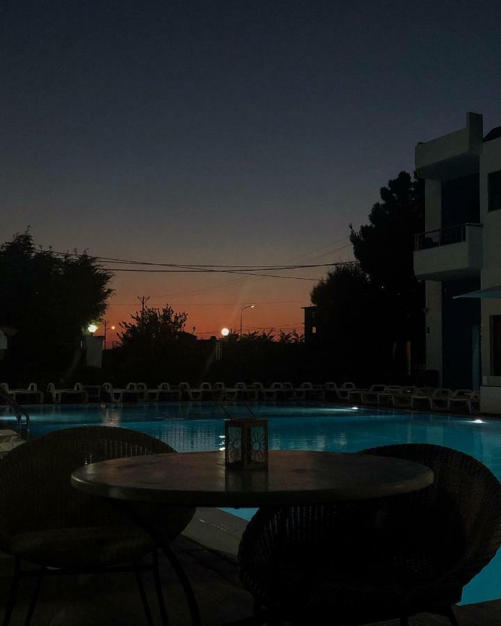 Velipojë Hotel Athina מראה חיצוני תמונה